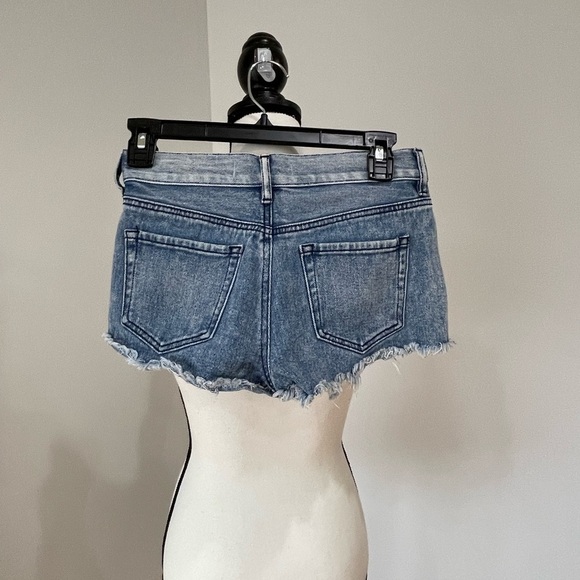 Bullhead Denim high rise shorts in a size 24 - Picture 10 of 12